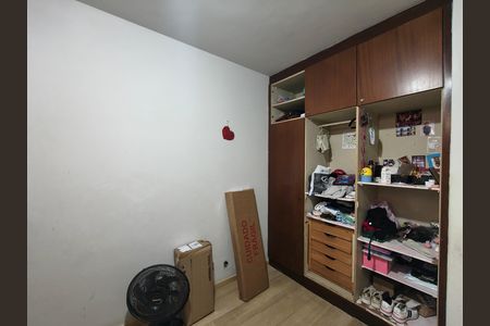 Casa à venda com 216m², 3 quartos e 4 vagas Casa à venda com 216m², 3 quartos e 4 vagasQuarto 1