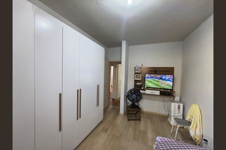 Casa à venda com 216m², 3 quartos e 4 vagas Casa à venda com 216m², 3 quartos e 4 vagasQuarto 2