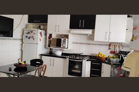 Cozinha de casa à venda com 3 quartos, 250m² em Jardim Rosa de Franca, Guarulhos