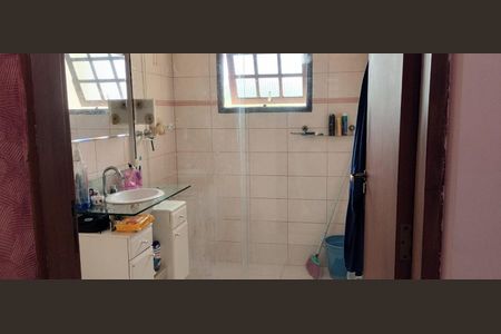 Banheiro de casa à venda com 3 quartos, 250m² em Jardim Rosa de Franca, Guarulhos