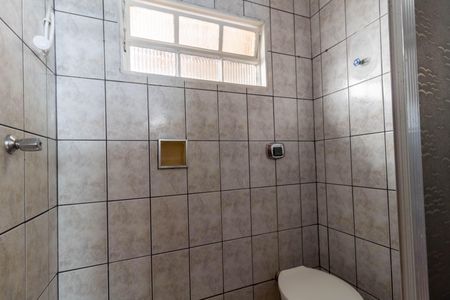 Casa à venda com 83m², 2 quartos e 2 vagas Casa à venda com 83m², 2 quartos e 2 vagasBanheiro