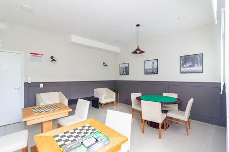 Apartamento para alugar com 37m², 2 quartos e sem vaga Apartamento para alugar com 37m², 2 quartos e sem vagaSala de Jogos Adulto