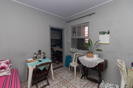 Casa à venda com 200m², 5 quartos e 2 vagasQuarto 2
