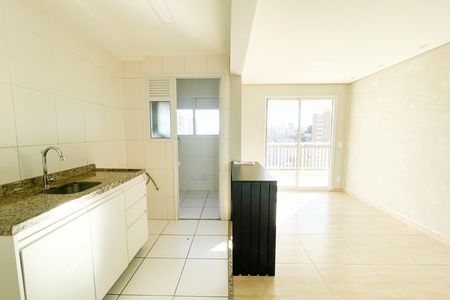Sala / cozinha de apartamento para alugar com 2 quartos, 59m² em Freguesia do Ó, São Paulo