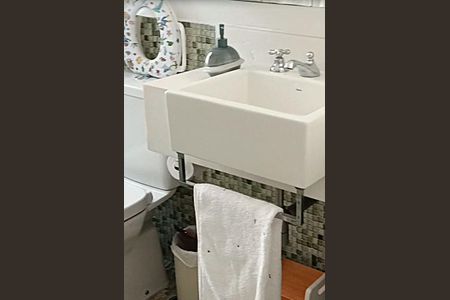 Apartamento à venda com 183m², 3 quartos e 5 vagas Apartamento à venda com 183m², 3 quartos e 5 vagasBanheiro