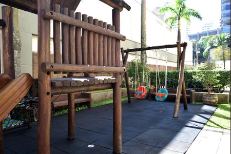 Apartamento à venda com 183m², 3 quartos e 5 vagasPlayground