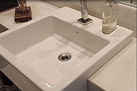 Apartamento à venda com 183m², 3 quartos e 5 vagas Apartamento à venda com 183m², 3 quartos e 5 vagasLavabo