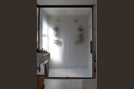 Apartamento à venda com 183m², 3 quartos e 5 vagasBanheiro da Suíte