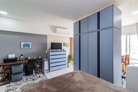 Studio à venda com 50m², 1 quarto e 1 vaga Studio à venda com 50m², 1 quarto e 1 vagaQuarto