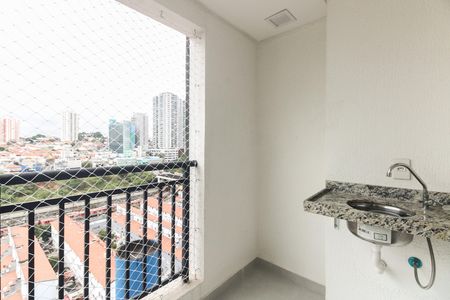 Varanda  de apartamento para alugar com 2 quartos, 46m² em Vila Esperança, São Paulo