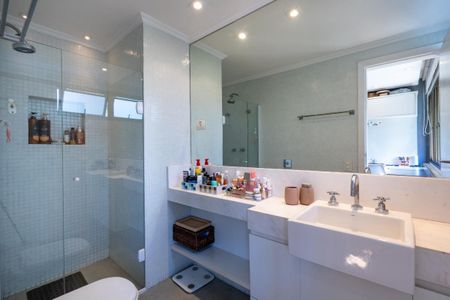 Apartamento à venda com 271m², 3 quartos e 4 vagas