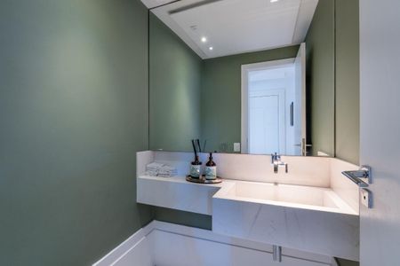 Apartamento à venda com 271m², 3 quartos e 4 vagas