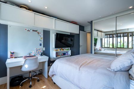 Apartamento à venda com 271m², 3 quartos e 4 vagas