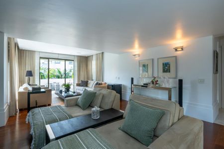 Apartamento à venda com 3 quartos, 271m² em Vila Morumbi, São Paulo