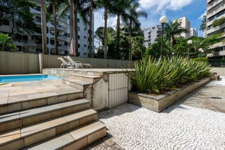 Apartamento à venda com 271m², 3 quartos e 4 vagas