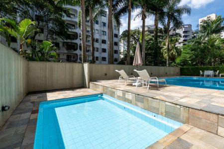 Apartamento à venda com 271m², 3 quartos e 4 vagas