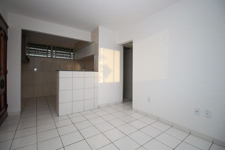 Sala de apartamento para alugar com 2 quartos, 55m² em Cruzeiro Novo, Brasília