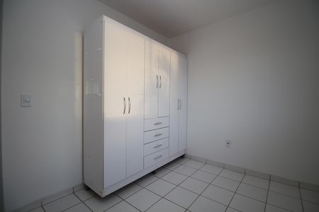 Quarto 1 de apartamento para alugar com 2 quartos, 55m² em Cruzeiro Novo, Brasília