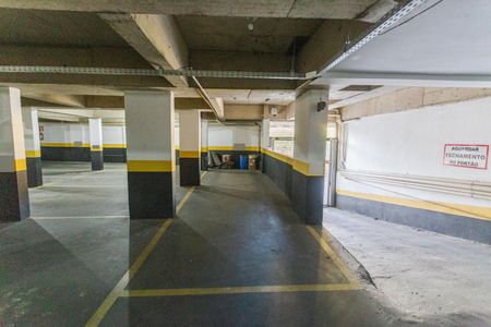 Apartamento para alugar com 70m², 2 quartos e 2 vagasGaragem