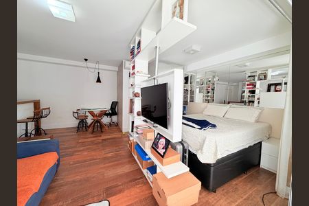 Apartamento à venda com 50m², 1 quarto e 1 vaga Apartamento à venda com 50m², 1 quarto e 1 vagaStudio