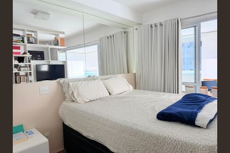 Apartamento à venda com 50m², 1 quarto e 1 vaga Apartamento à venda com 50m², 1 quarto e 1 vagaStudio