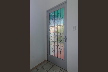Casa para alugar com 120m², 3 quartos e 2 vagas Casa para alugar com 120m², 3 quartos e 2 vagasSala