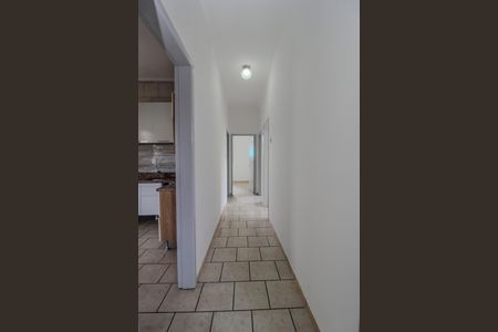 Casa para alugar com 120m², 3 quartos e 2 vagas Casa para alugar com 120m², 3 quartos e 2 vagasCorredor