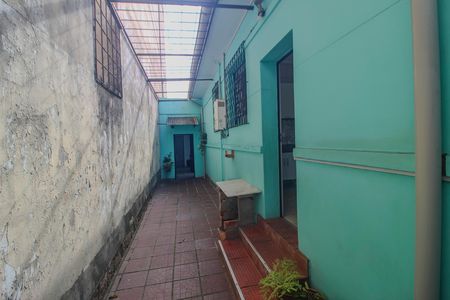 Casa para alugar com 120m², 3 quartos e 2 vagas Casa para alugar com 120m², 3 quartos e 2 vagasCorredor/area de serviço