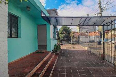 Casa para alugar com 120m², 3 quartos e 2 vagas Casa para alugar com 120m², 3 quartos e 2 vagasFachada