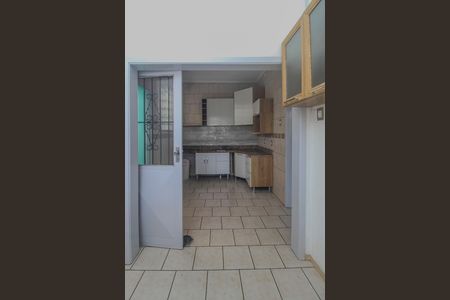 Casa para alugar com 120m², 3 quartos e 2 vagas Casa para alugar com 120m², 3 quartos e 2 vagasCozinha