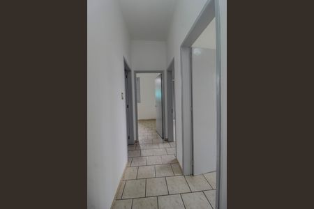 Casa para alugar com 120m², 3 quartos e 2 vagas Casa para alugar com 120m², 3 quartos e 2 vagasCorredor