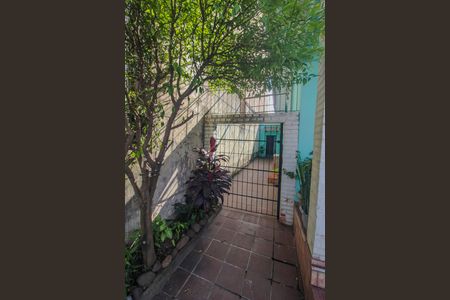 Casa para alugar com 120m², 3 quartos e 2 vagas Casa para alugar com 120m², 3 quartos e 2 vagasFachada