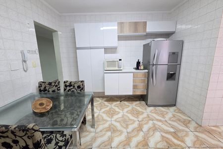 Apartamento para alugar com 190m², 2 quartos e 1 vaga Apartamento para alugar com 190m², 2 quartos e 1 vagaCozinha