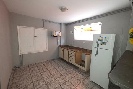 Apartamento para alugar com 190m², 2 quartos e 1 vaga Apartamento para alugar com 190m², 2 quartos e 1 vagaÁrea comum - Salão de festas