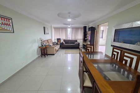Apartamento para alugar com 190m², 2 quartos e 1 vaga Apartamento para alugar com 190m², 2 quartos e 1 vagaSala