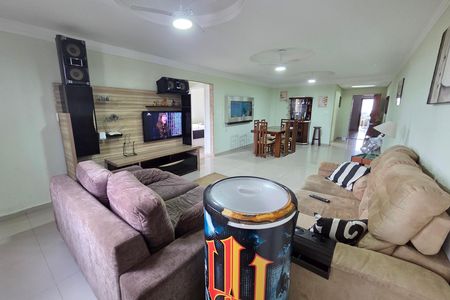 Apartamento para alugar com 190m², 2 quartos e 1 vaga Apartamento para alugar com 190m², 2 quartos e 1 vagaSala
