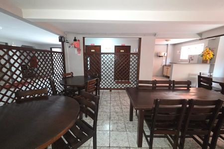 Apartamento para alugar com 190m², 2 quartos e 1 vaga Apartamento para alugar com 190m², 2 quartos e 1 vagaÁrea comum - Salão de festas