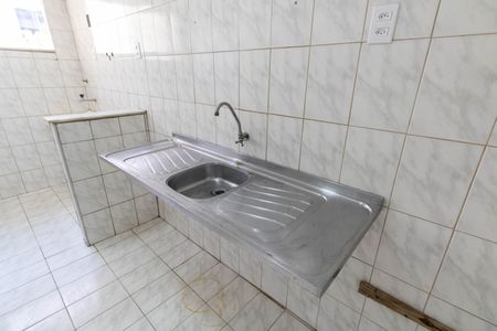 Apartamento para alugar com 46m², 2 quartos e 1 vaga Apartamento para alugar com 46m², 2 quartos e 1 vagaCozinha e Área de Serviço