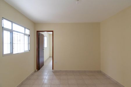 Sala de casa à venda com 2 quartos, 68m² em Vila Guarani, São Paulo
