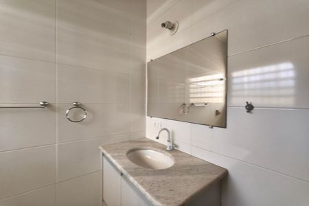 Banheiro Suíte de casa para alugar com 3 quartos, 250m² em Vila Proost de Souza, Campinas
