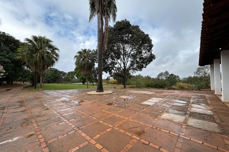 Casa para alugar com 600m², 6 quartos e 2 vagas Casa para alugar com 600m², 6 quartos e 2 vagasGaragem