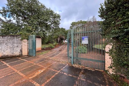 Casa para alugar com 600m², 6 quartos e 2 vagas Casa para alugar com 600m², 6 quartos e 2 vagasFachada