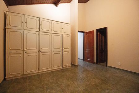 Casa para alugar com 600m², 6 quartos e 2 vagas Casa para alugar com 600m², 6 quartos e 2 vagasSuíte