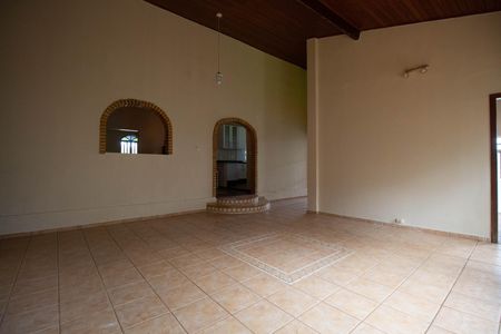 Casa para alugar com 600m², 6 quartos e 2 vagas Casa para alugar com 600m², 6 quartos e 2 vagasSala 4