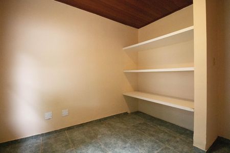 Casa para alugar com 600m², 6 quartos e 2 vagas Casa para alugar com 600m², 6 quartos e 2 vagasQuarto 1