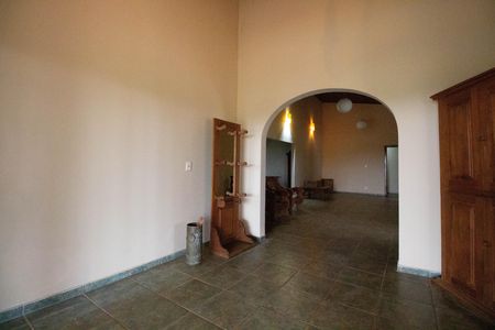 Casa para alugar com 600m², 6 quartos e 2 vagas Casa para alugar com 600m², 6 quartos e 2 vagasHall