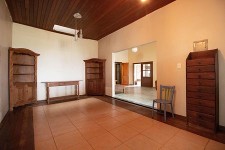 Casa para alugar com 600m², 6 quartos e 2 vagas Casa para alugar com 600m², 6 quartos e 2 vagasSala 3
