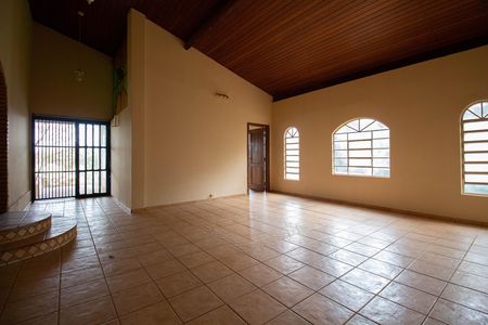 Casa para alugar com 600m², 6 quartos e 2 vagas Casa para alugar com 600m², 6 quartos e 2 vagasSala 4