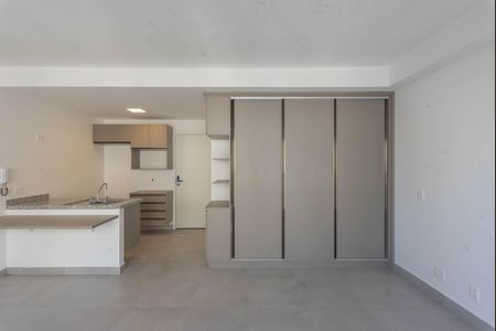 Apartamento para alugar com 42m², 1 quarto e 1 vaga Apartamento para alugar com 42m², 1 quarto e 1 vagaSala/Quarto