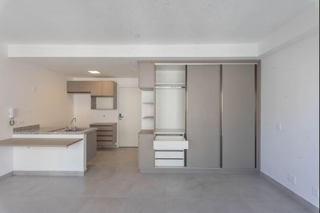 Apartamento para alugar com 42m², 1 quarto e 1 vaga Apartamento para alugar com 42m², 1 quarto e 1 vagaSala/Quarto